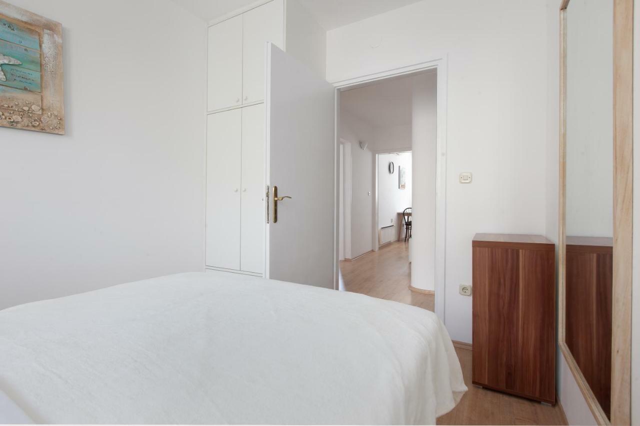Apartment Gabriella มาคาร์สกา ภายนอก รูปภาพ