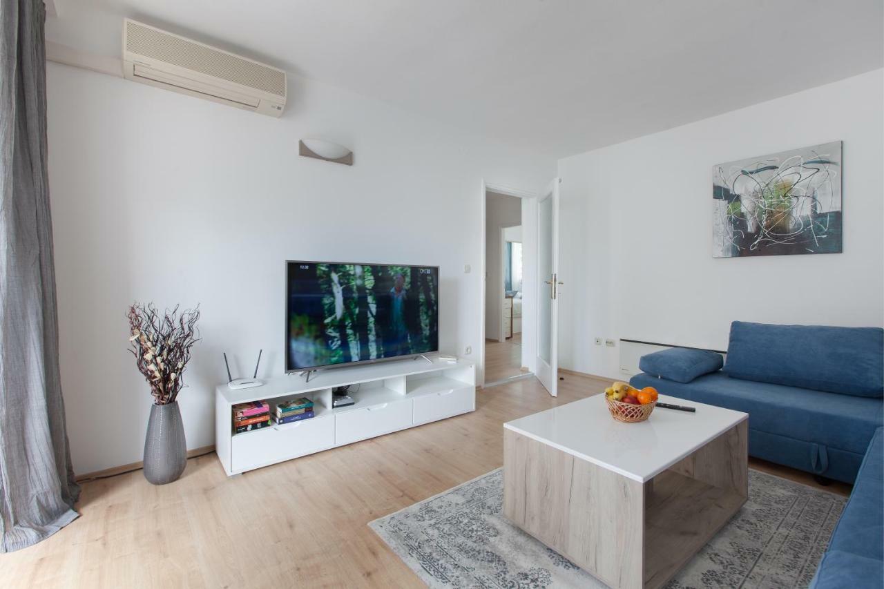 Apartment Gabriella มาคาร์สกา ภายนอก รูปภาพ